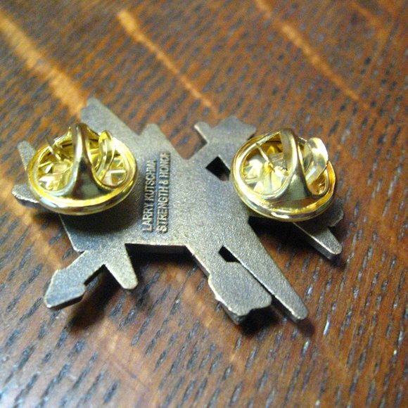 Wisconsin VFW Larry Kutschma 2011 Lapel Pin - Picture 5 of 5